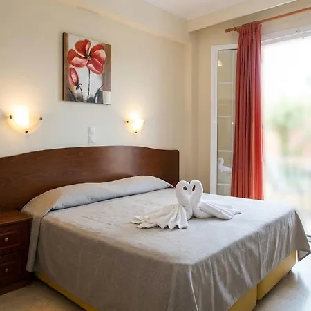 Kouros With Private Pool For Up To 32 Guests By Dadovillas Agios Stefanos Avliotes (Corfu)