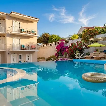 Kouros With Private Pool For Up To 32 Guests By Dadovillas Villa